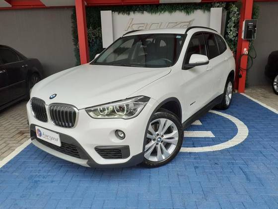 BMW X1 2.0 16V TURBO ACTIVEFLEX SDRIVE20I 4P AUTOMÁTICO BMW X1 2.0 16V TURBO ACTIVEFLEX SDRIVE20I 4P AUTOMÁTICO